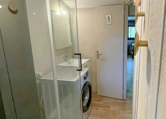 Renovated Near Argens River
